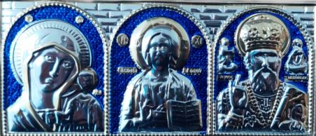 Икона автомобильная  "Святая троица" объёмная чеканка, серебро, скотч (размер 9,5*5см), 727
